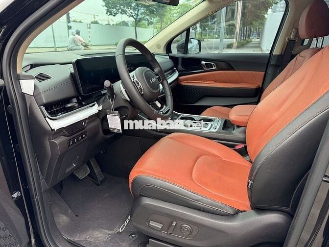 Kia Carnival 2.2D Signature 7s sản xuất 2024