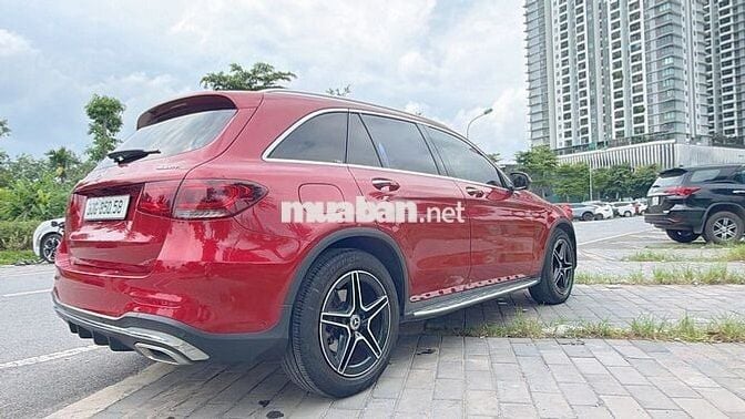 Mercedes-Benz GLC 300 4matic 2020 Đỏ 4 vạn km