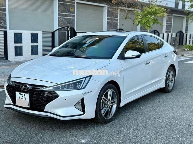 Hyundai Elantra Sport 1.6 AT 2019 - 440 Triệu
