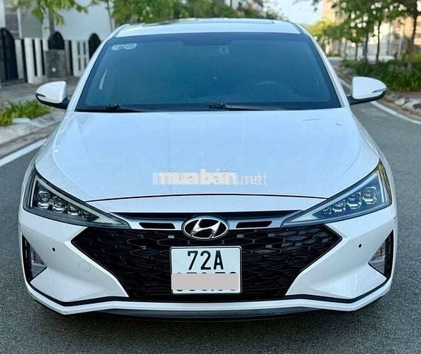 Hyundai Elantra Sport 1.6 AT 2019 - 440 Triệu