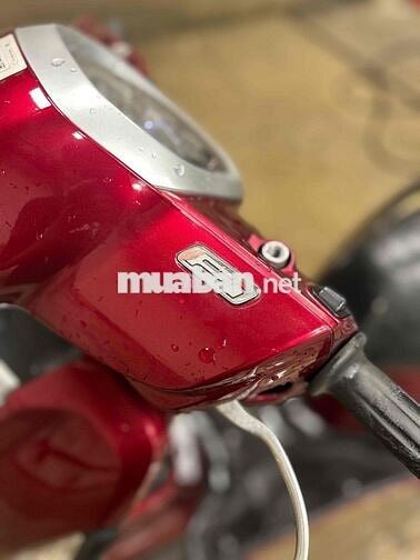 Yamaha Nozza 2024 màu Đỏ Sài Gòn