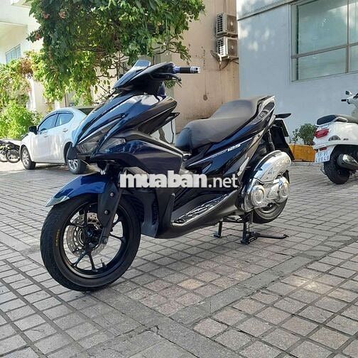 Yamaha NVX 125 