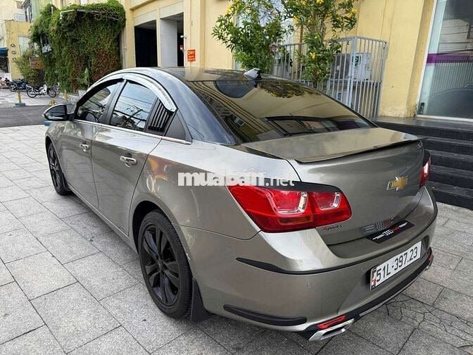 Chevrolet Cruze 2017 Tự động Xám 88k km