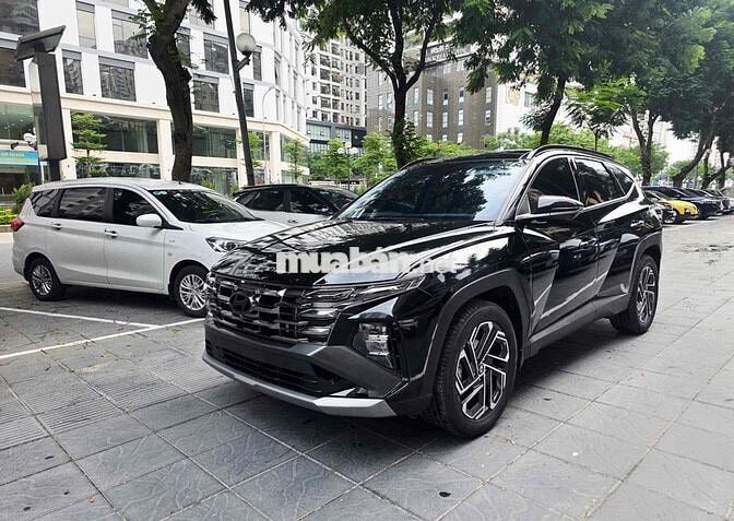 Hyundai Tucson 1.6T 2024 Đen 16000 km