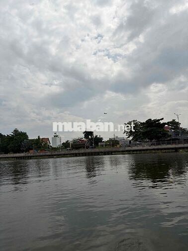 Cho thuê gấp phòng 2.6 triệu Trần Quang Long, Bình Thạnh