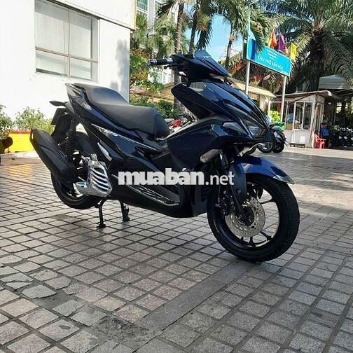 Yamaha NVX 125 