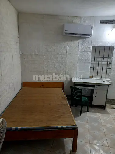 Chính chủ cho thuê phòng trọ khép kín kín tại 132/36 đường Càu giấy