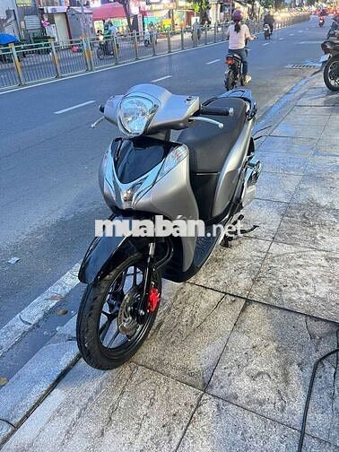 Honda SH mode 125 2016 Bạc đen đã sử dụng