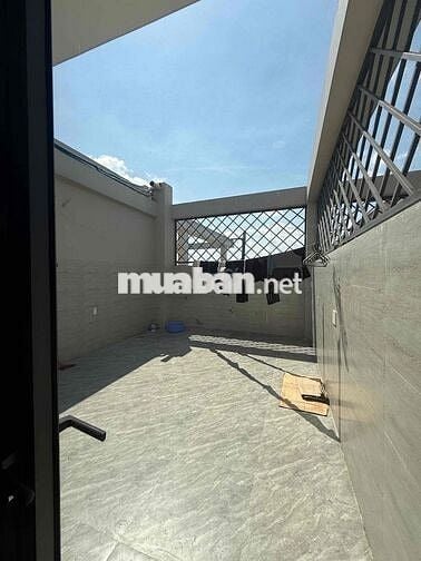 NHÀ 6 TẦNG MẶT TIỀN TL10 CÓ THANG MÁY 6tỷ nhỉnh
