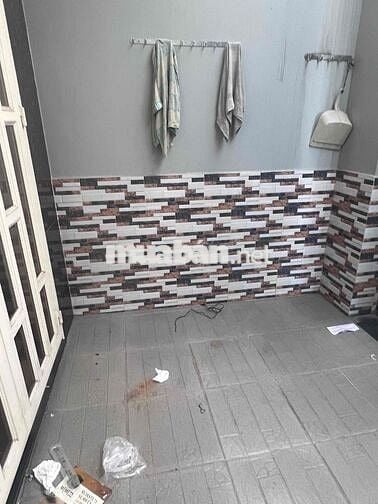 CHO THUÊ NHÀ ĐÚC 3 LẦU CHỦ SƠN MỚI KENG LẠI