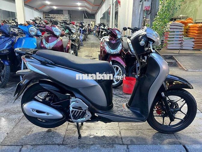Honda SH mode 125 2016 Bạc đen đã sử dụng