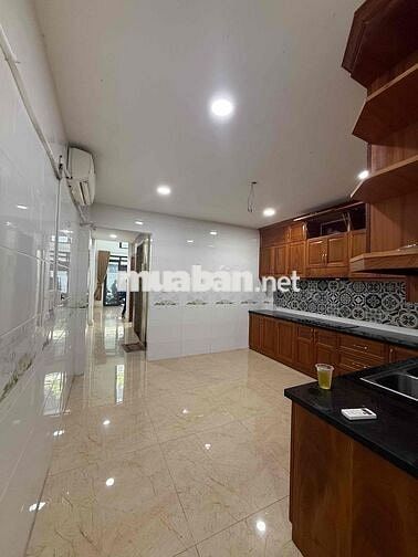 NHÀ 6 TẦNG MẶT TIỀN TL10 CÓ THANG MÁY 6tỷ nhỉnh