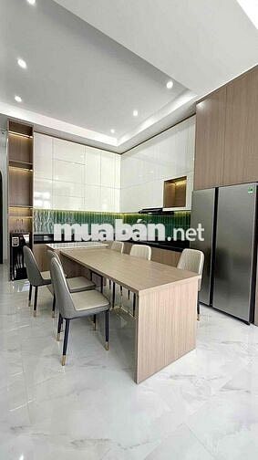 NHÀ 3 PHÒNG NGỦ FULL NỘI THẤT HẺM 442/29 Y MOAN