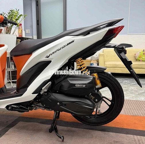 Honda Vario 150cc 2019 Trắng Đen Cam