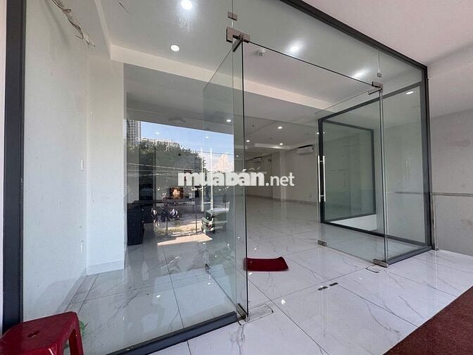 Mặt bằng kinh doanh mặt tiền Nguyễn Văn Linh KD tự do đa ngành nghề