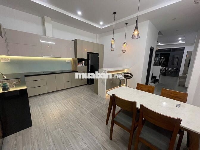 Cho thuê nhà phố siêu đẹp tại Trung Tâm Phước Kiển, Nhà Bè 