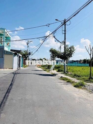 875m2 đất có 90m2 thổ cư 2/Phan Văn Hớn-Xuân Thới Thượng-Hóc Môn. 12ty