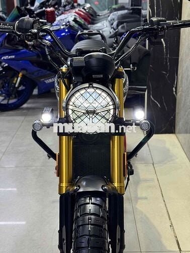 Triumph Speed 400 Đen