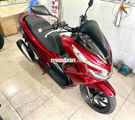 PCX 125cc đk:2018 chất xe rin toàn bộ. odo 8200km