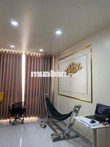 CHÍNH CHỦ BÁN CĂN HỘ CÒN MỚI, DỌN VÀO Ở NGAY, TIẾP NGƯỜI THIỆN CHÍ
