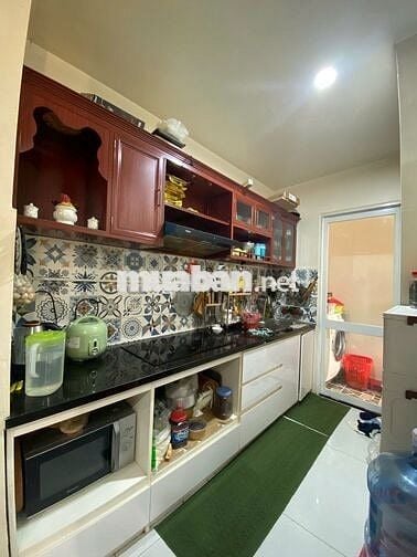 CHÍNH CHỦ BÁN CĂN HỘ CÒN MỚI, DỌN VÀO Ở NGAY, TIẾP NGƯỜI THIỆN CHÍ
