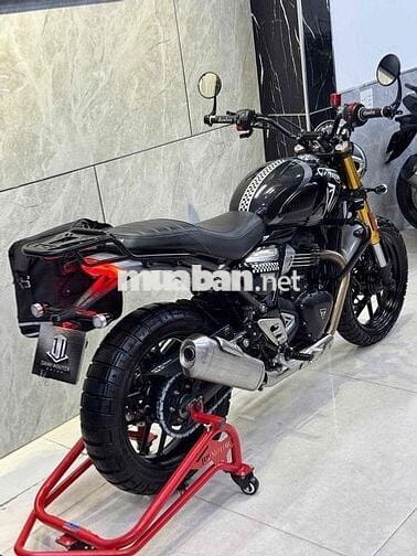 Triumph Speed 400 Đen