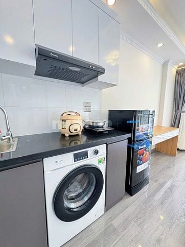 Giảm 500K cho bạn nào vào ở luôn phòng full đồ ban công ngõ 135 Đội Cấ