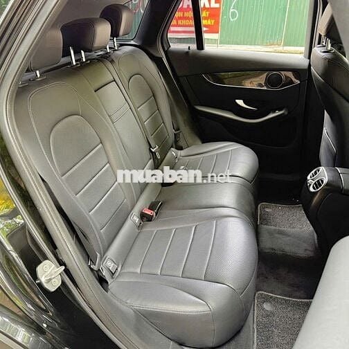 Mercedes GLC200 2020 Đen 78.000 km