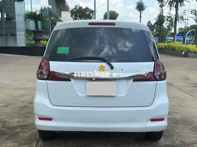 Suzuki Ertiga 2017 Trắng Tự động - Tiết kiệm xăng.