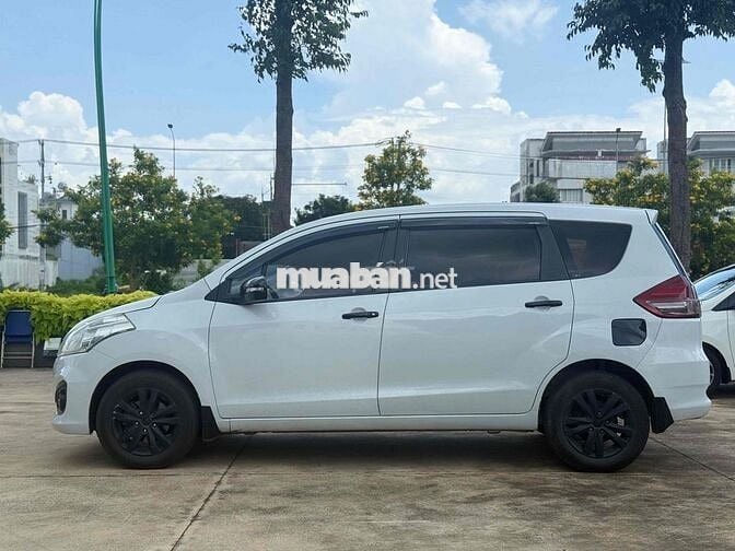 Suzuki Ertiga 2017 Trắng Tự động - Tiết kiệm xăng.