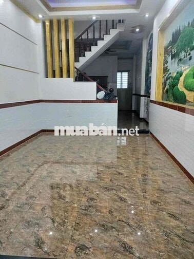 Cho thuê nhà trệt lầu đường rộng rãi gần ngã tư Chiêu Liêu