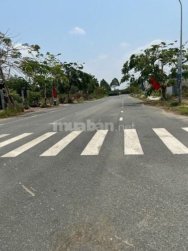NHÀ 7 X 17M - XÂY 5 TẦNG - MẶT TIỀN ĐƯỜNG RỘNG 20M - BÁN 11.9 TỶ