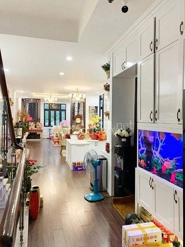 MẶT TIỀN LÊ VĂN SỸ PHƯỜNG 14 QUẬN 3