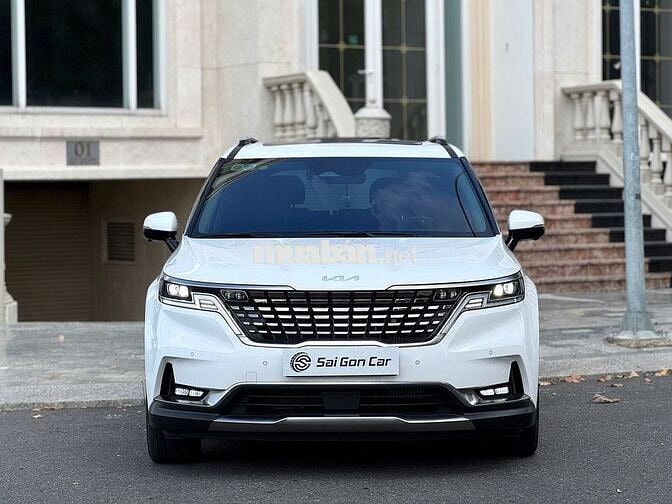 Kia Carnival Signature 2024 Trắng 7 chỗ Diesel