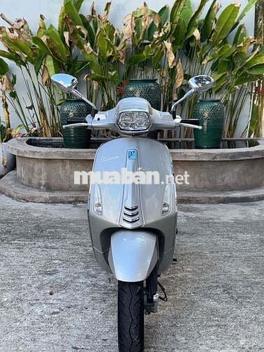 Piaggio Vespa Sprint 125 ABS Bạc