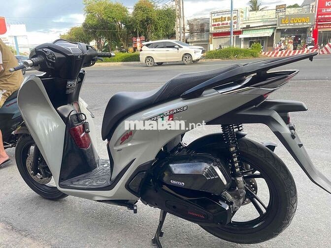 Honda SH 125 CBS Bạc