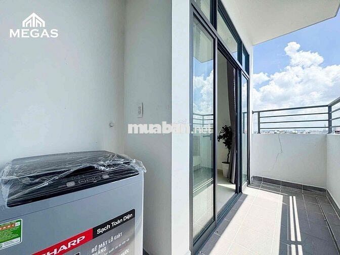 TRỐNG LẠI PHÒNG LUXURY - BAN CÔNG ĐẦY ĐỦ NỘI THẤT