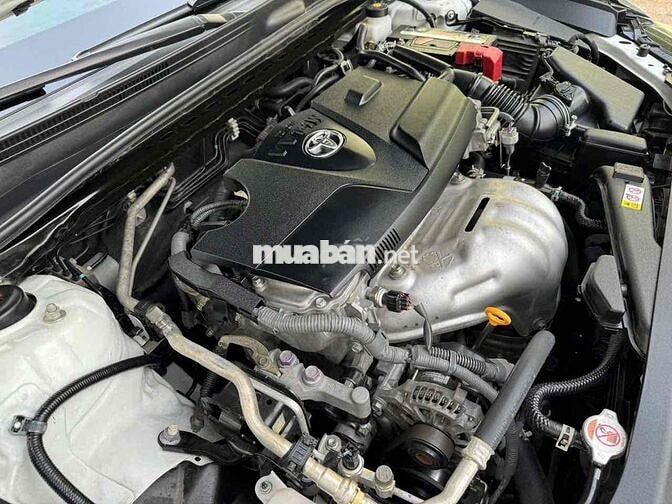 Toyota Camry 2.0G 2021 Trắng 33.000km