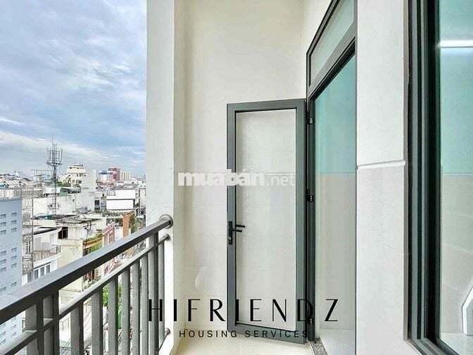 DUPLEX LÝ THÁNH TÔNG BAN CÔNG FULL NỘI THẤT