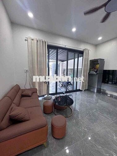 Cho thuê nhà mới mặt đg lớn Hòn Xện - Bắc Nha Trang