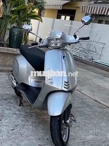 Piaggio Vespa Sprint 125 ABS Bạc