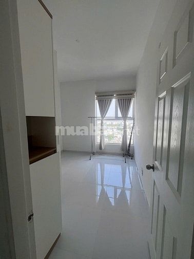 Chung cư Carillon2, 2PN Nội thất cơ bản,cho thuê 9,5tr/th có ban công.