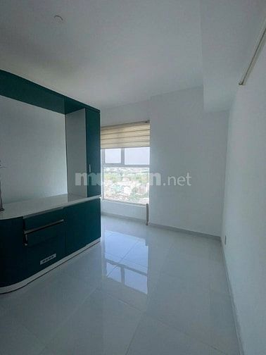 Chung cư Carillon2, 2PN Nội thất cơ bản,cho thuê 9,5tr/th có ban công.