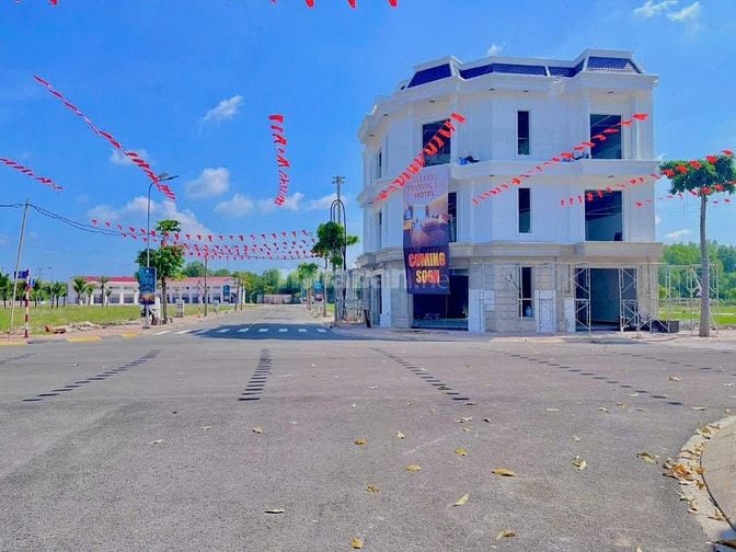 Sở hữu đất nền khu đô thị TPHCM mặt tiền 54m, gần VSIP 2 – Sổ riêng 