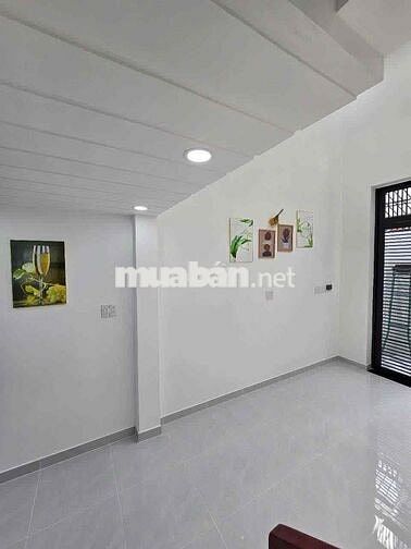 Cho thuê nhà nguyên căn đường Thống Nhất p 15 Gò Vấp giá 11 tr 5
