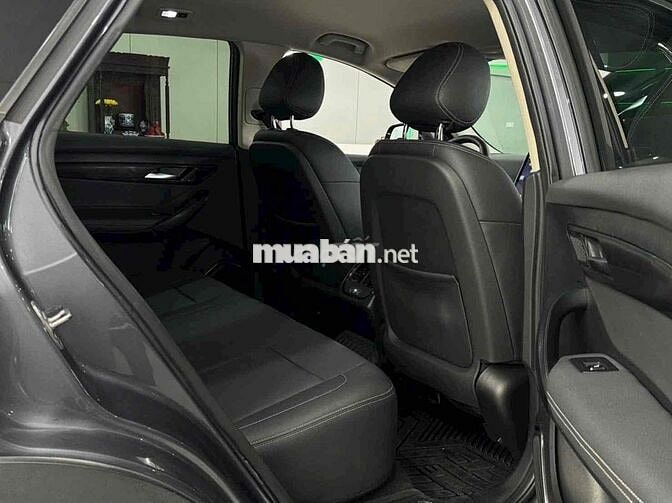 Bán xe VinFast VF8S màu xám đẹp Free sạc KM >80 Tr