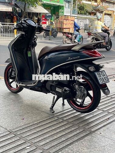 Janus 2022 khoá Smartkey , mẫu mới mặt nạ lớn