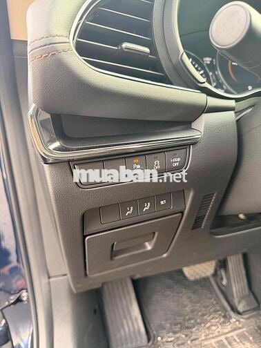 Mazda Mazda 3 Luxury 2021 Xanh cavansite