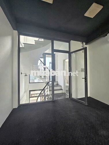 CHO THUÊ NHÀ NGUYÊN CĂN HẺM 922 CÁCH MẠNG THÁNG 8