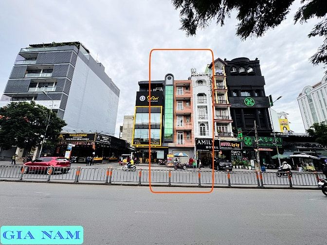 BÁN NHÀ MẶT TIỀN KINH DOANH : ĐƯỜNG BỜ BAO TÂN THẮNG - P. SƠN KỲ -Q.TP